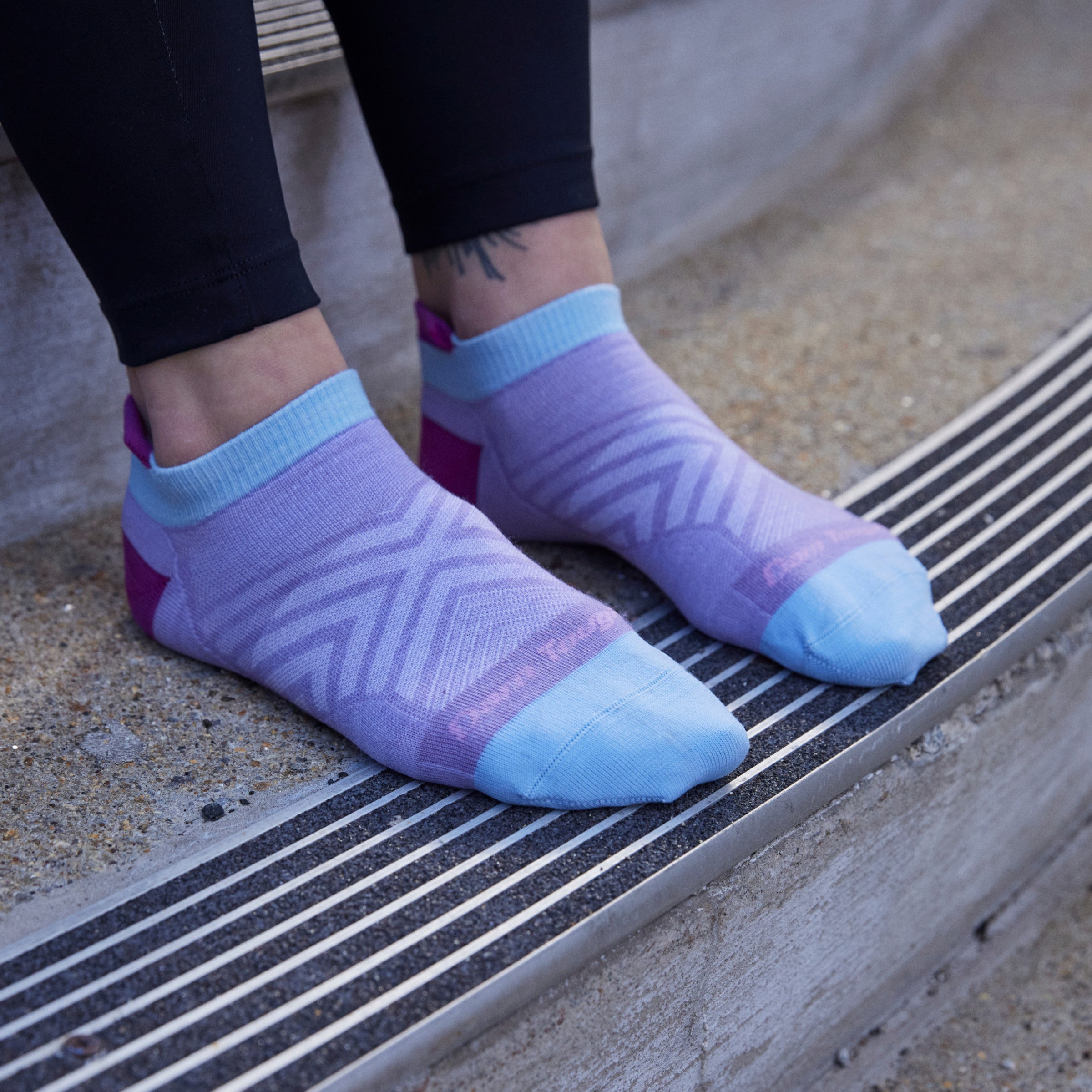 Women's Ultra-Lightweight Run No Cushion 2-Pack - Image 5