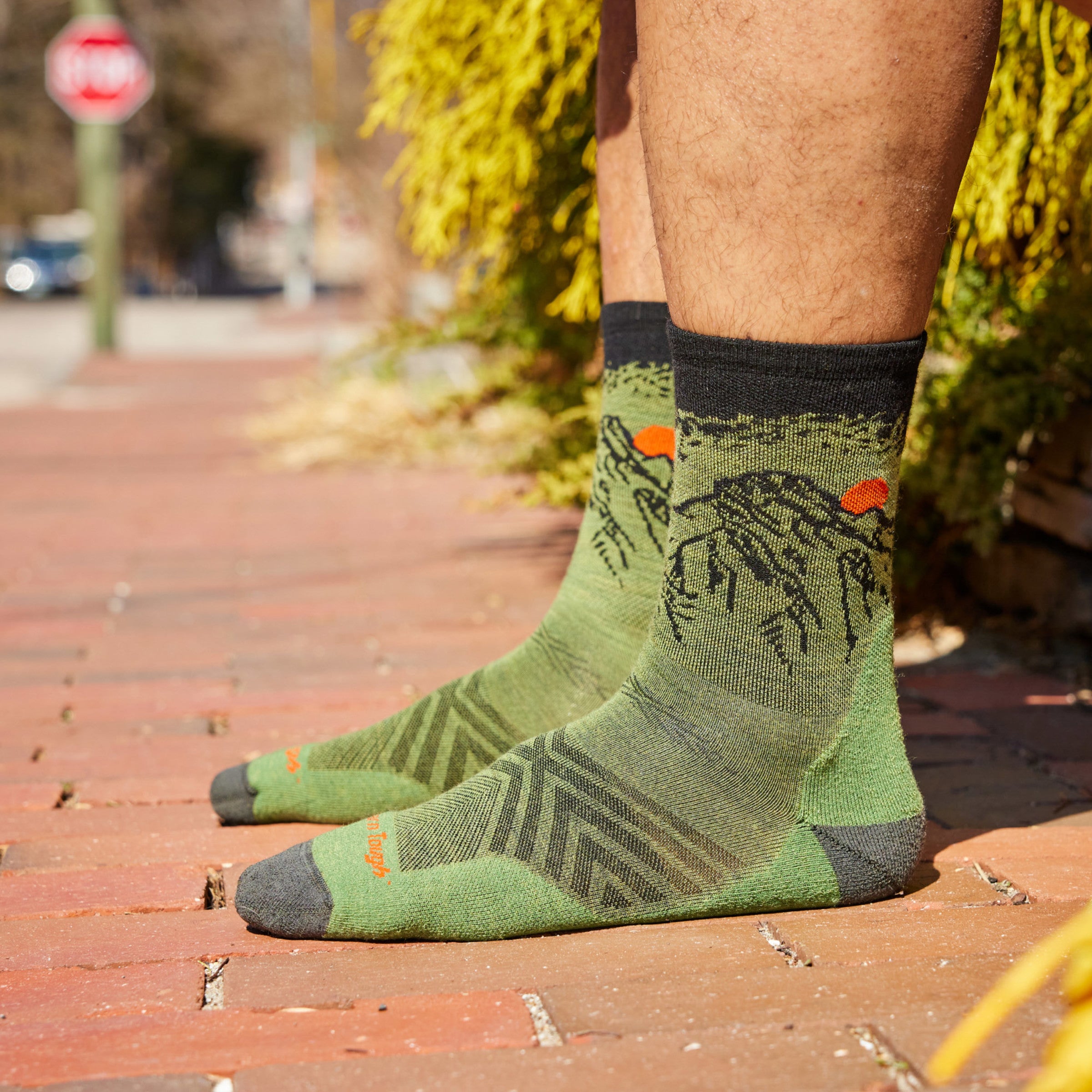 Men's Vert Micro Crew Ultra-Lightweight Running Socks - Image 5
