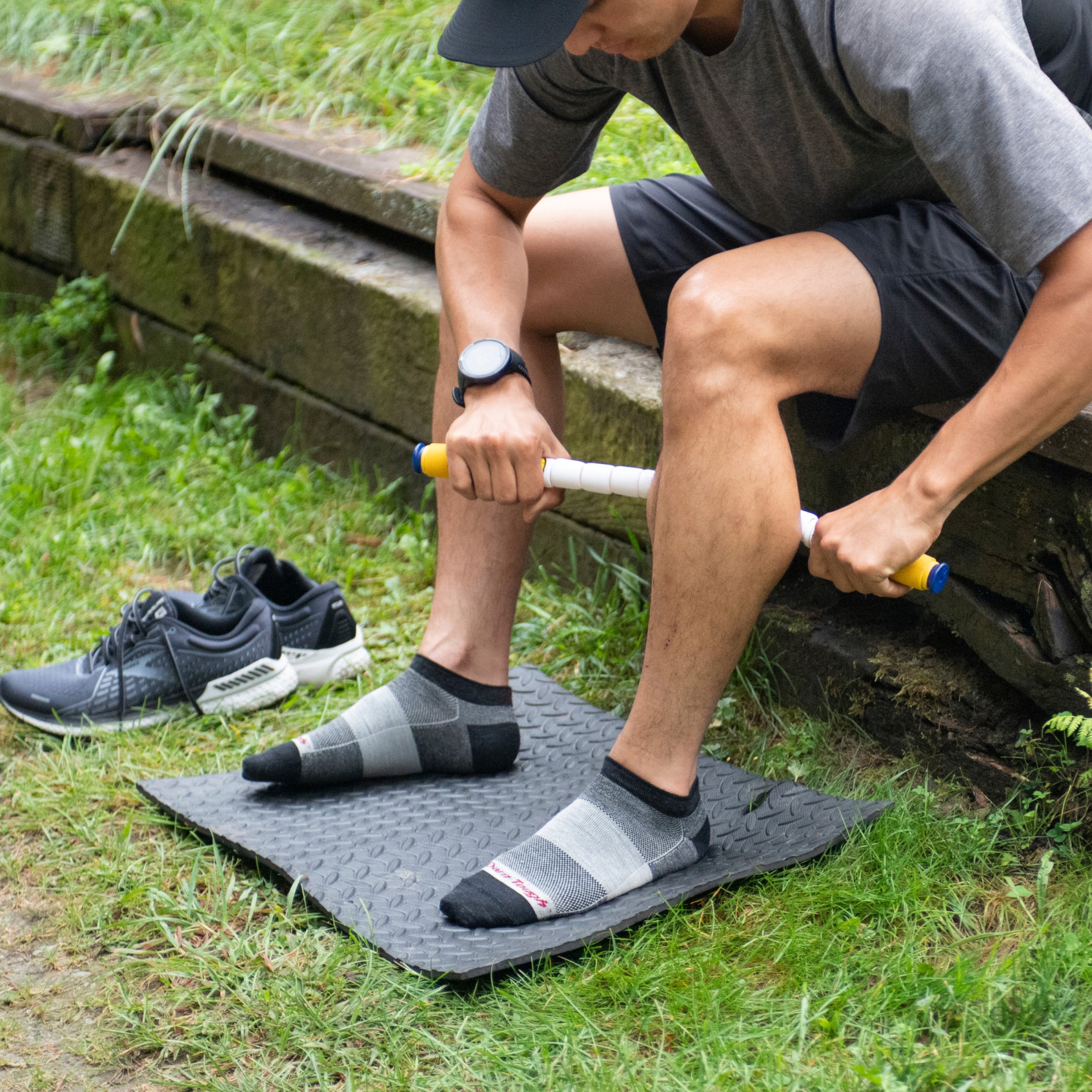 Men's 1437 No Show Lightweight Running Socks - Image 6