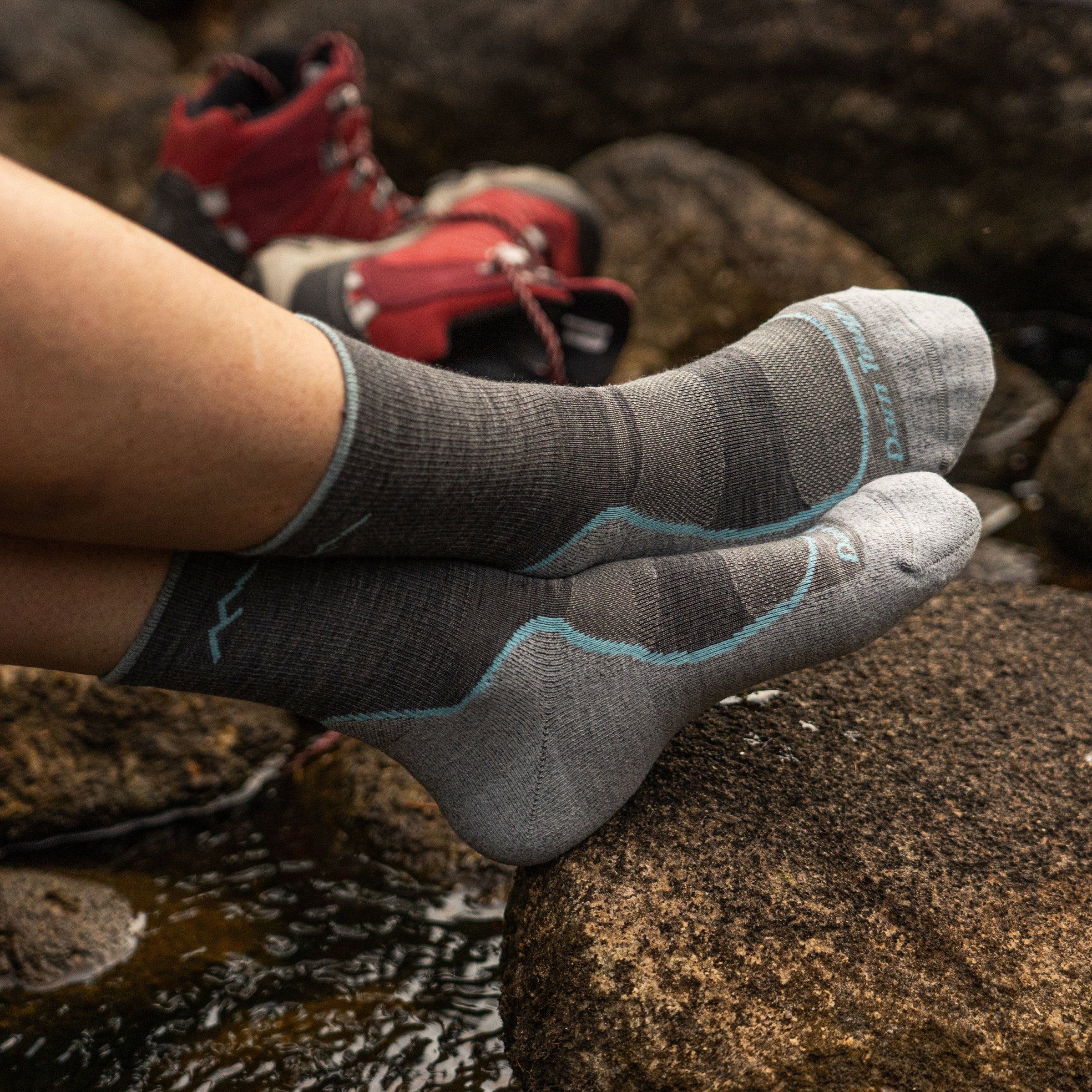 Women's Light Hiker Micro Crew Lightweight Hiking Socks - Image 12