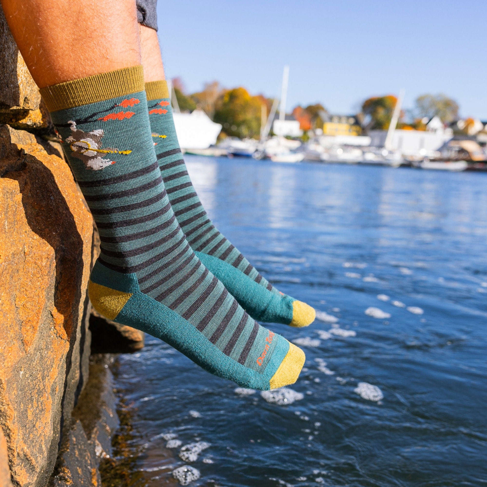 Men's Wild Life Crew Lightweight Lifestyle Socks - Image 3