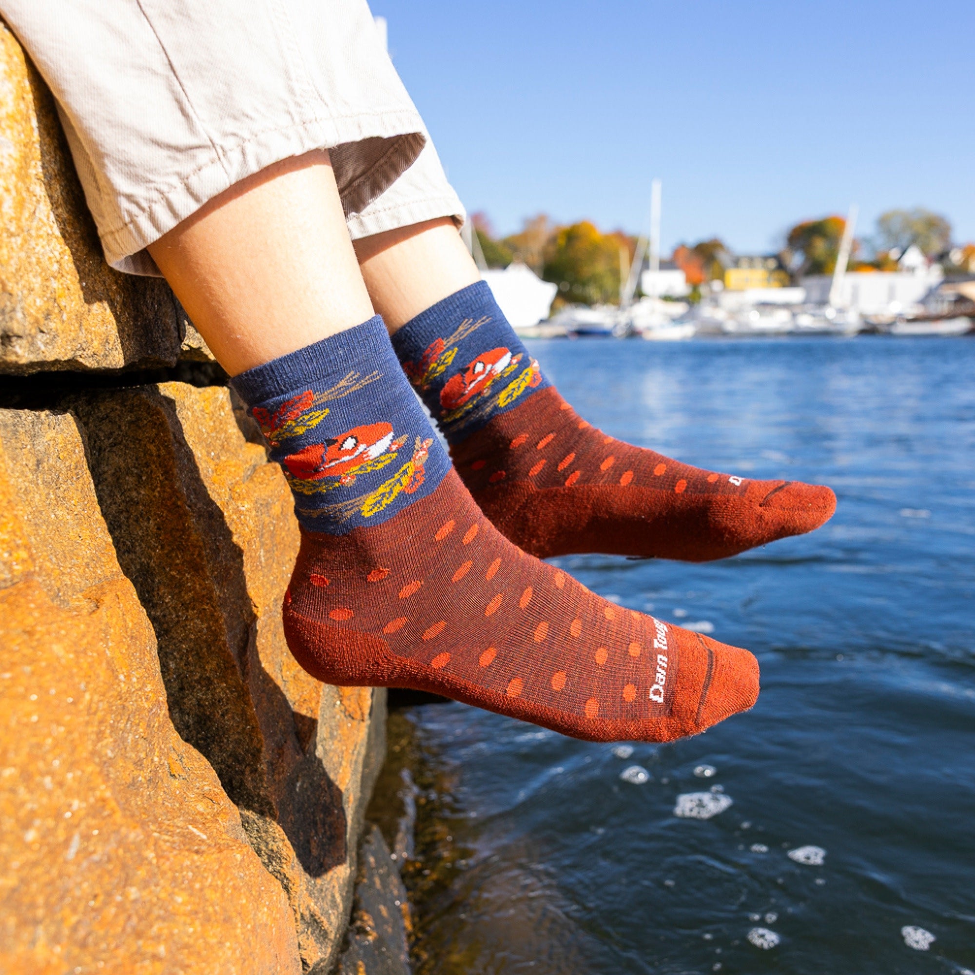 Women's Wild Life Crew Lightweight Lifestyle Socks - Image 18