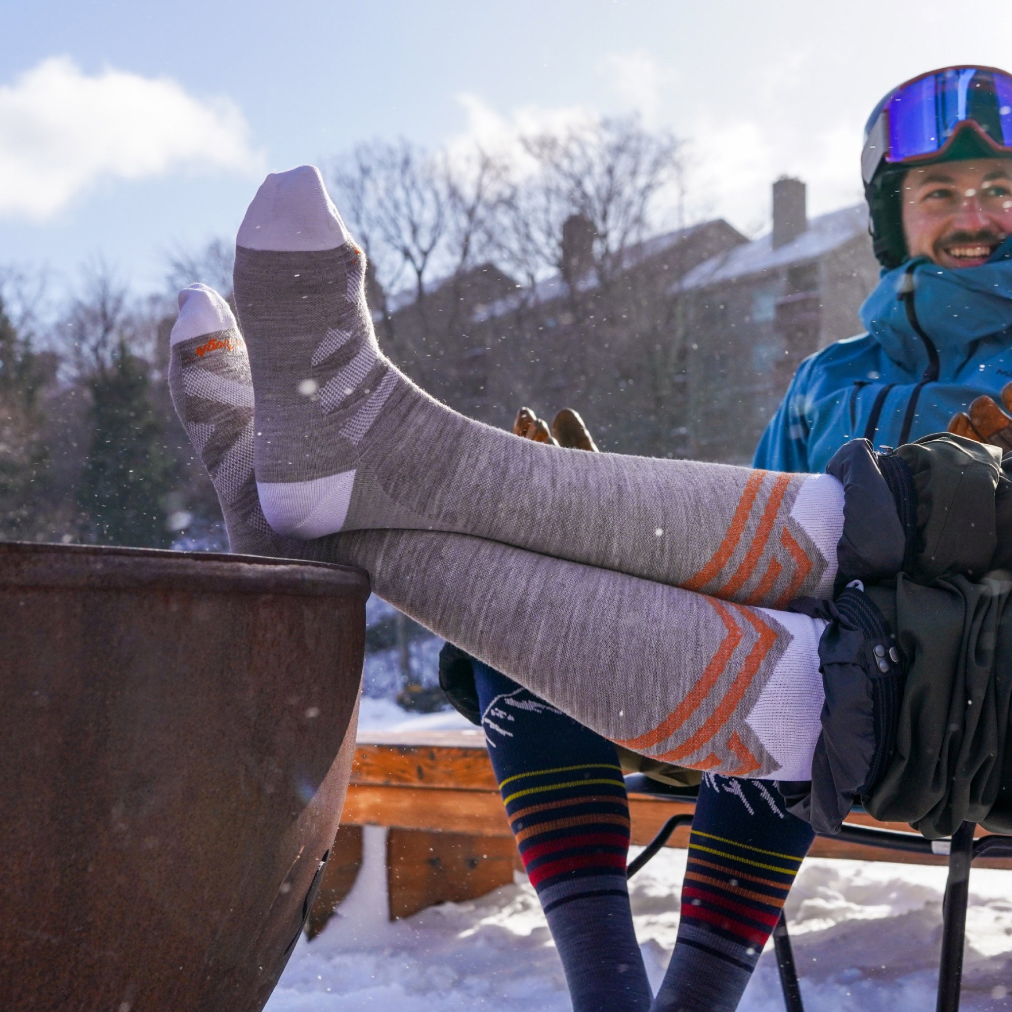Women's Peaks Over-The-Calf Ultra-Lightweight Ski & Snowboard Sock-Last Chance - Image 2