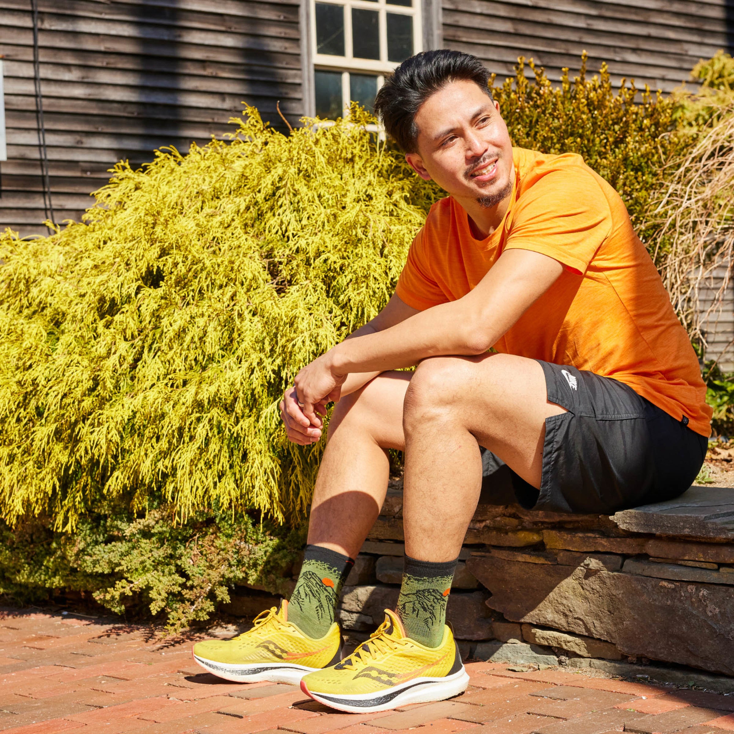 Men's Vert Micro Crew Ultra-Lightweight Running Socks - Image 6