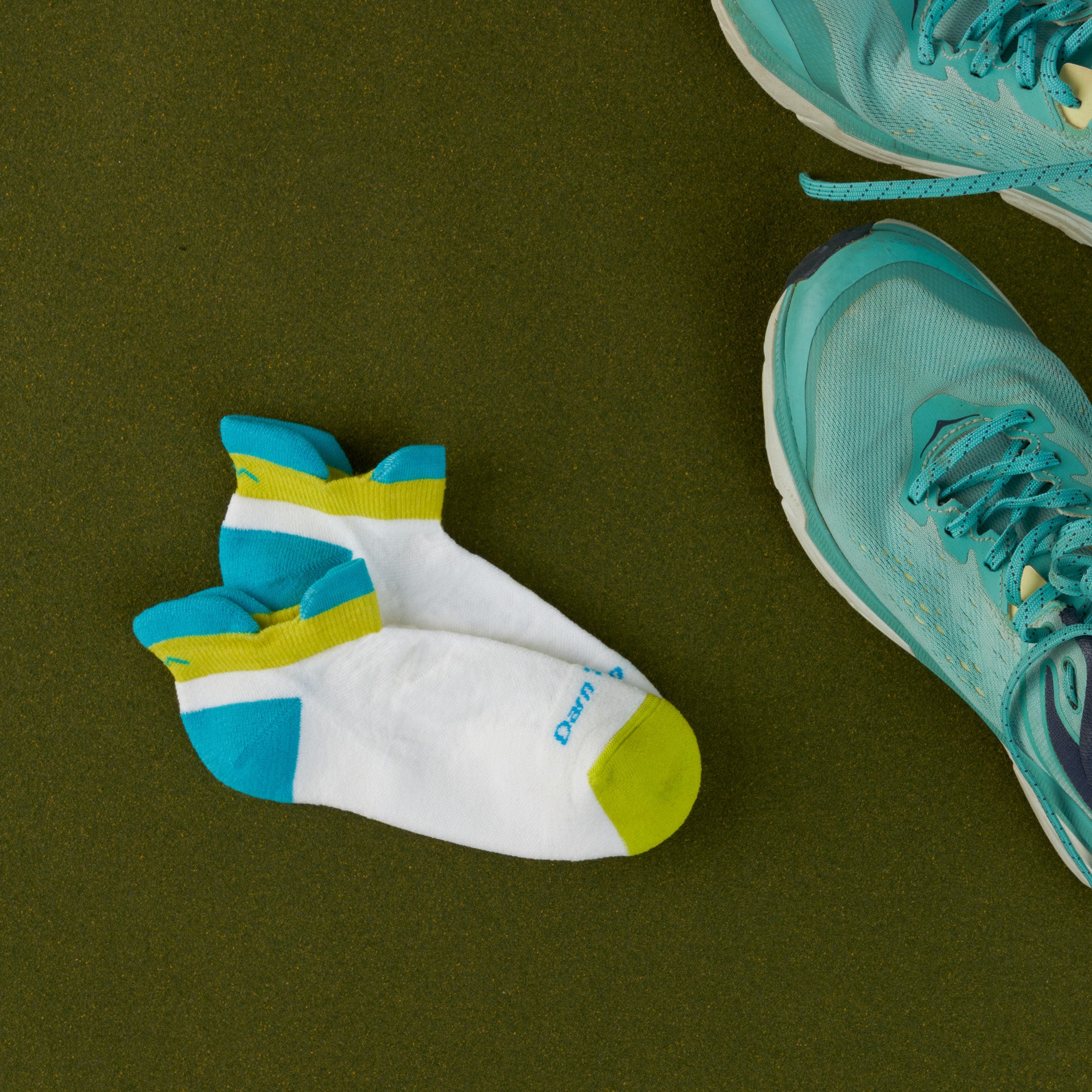 Women's Run No Show Tab Cushioned Ultra-Lightweight Running Socks - Image 26