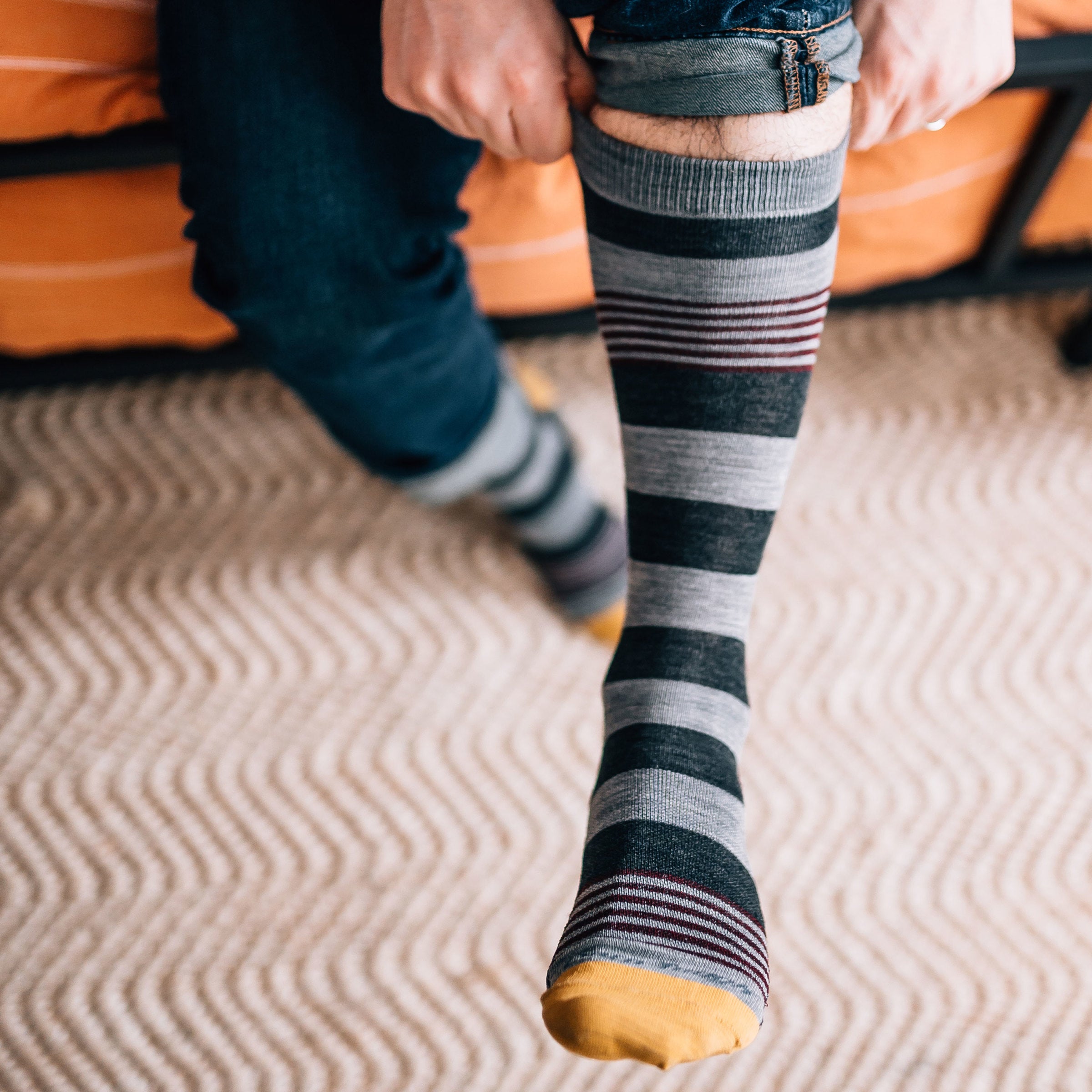 Men's Oxford Crew Lightweight Lifestyle Sock-Last Chance - Image 5